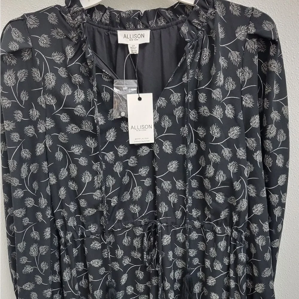 NEW ALLISON NEW YORK Meadow Print Maxi Dress Black Small